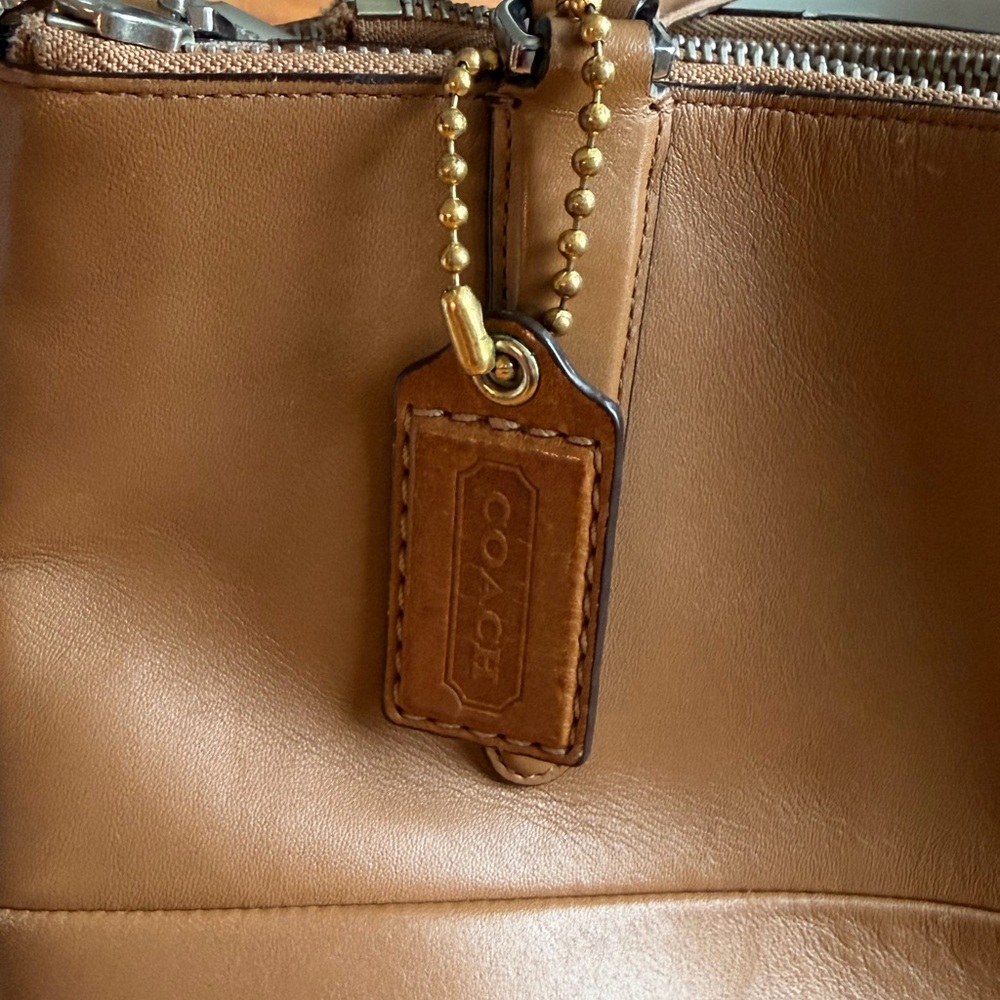 Coach Large Borough Bag – Style #30349 (Vintage 2013) - Picture 3 of 15
